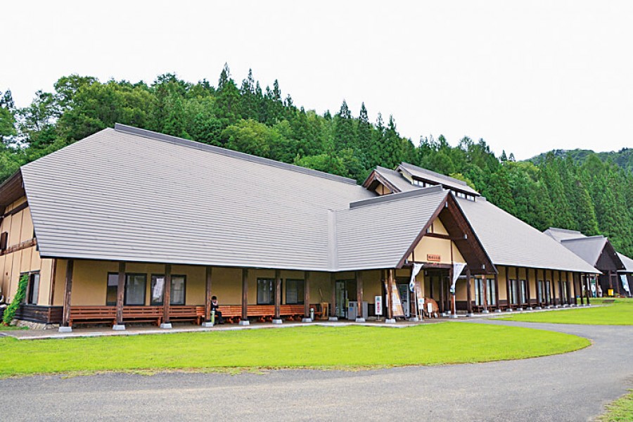 The World Glassware Hall